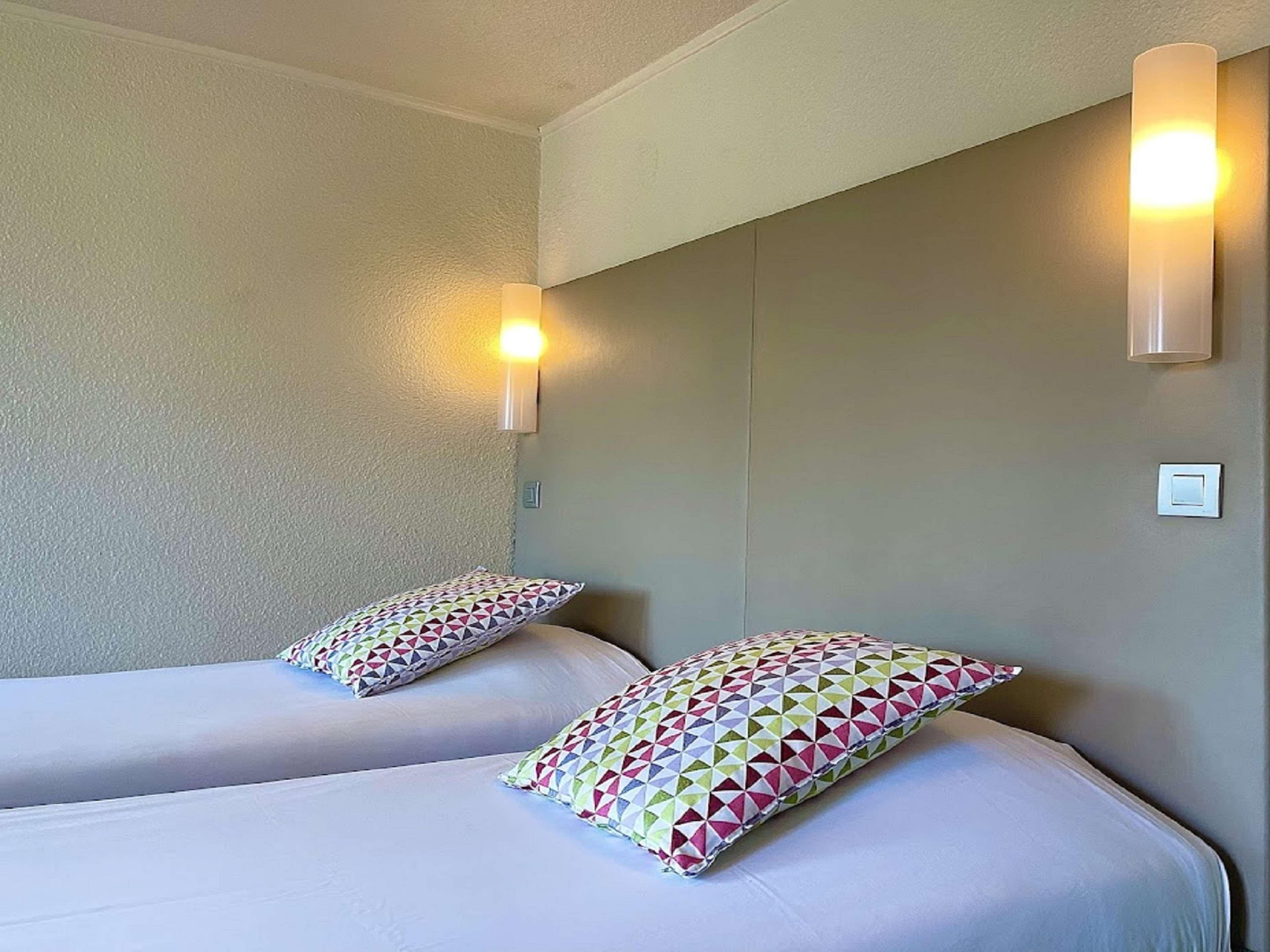 Campanile Grenoble Sud - Seyssins Hotel Ngoại thất bức ảnh